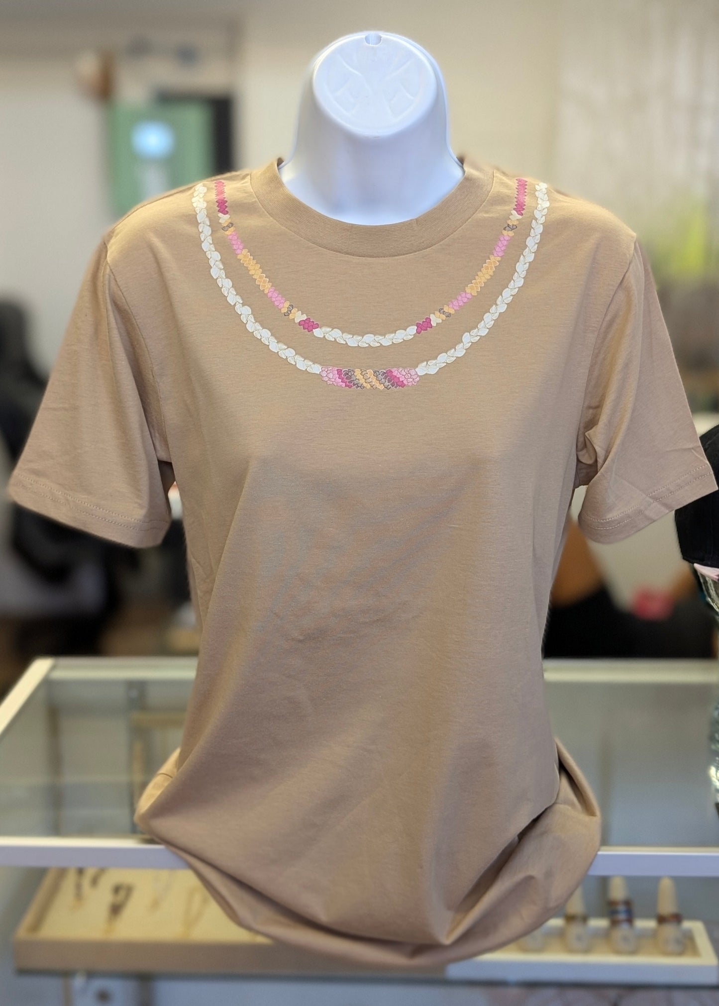 Ni'ihau Shell Lei Tshirt