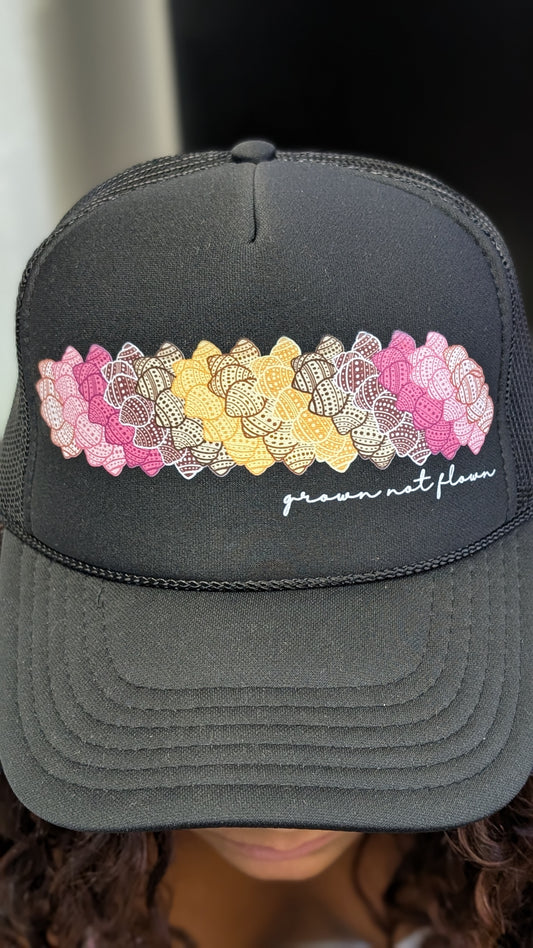 Niʻihau Kahelelani Shell Trucker Hat